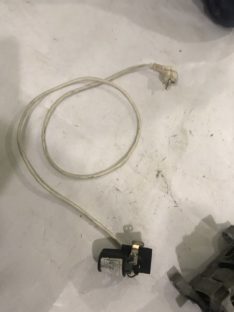 кабель с конденсатором реле HOTPOINT ARISTON ARSF 105