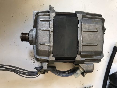 Двигатель Siemens WM42001FG SIWAMAT PLUS 4200