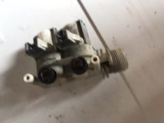 Клапан заливной Indesit WIUL 103