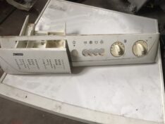 Панель кнопки Zanussi F 505