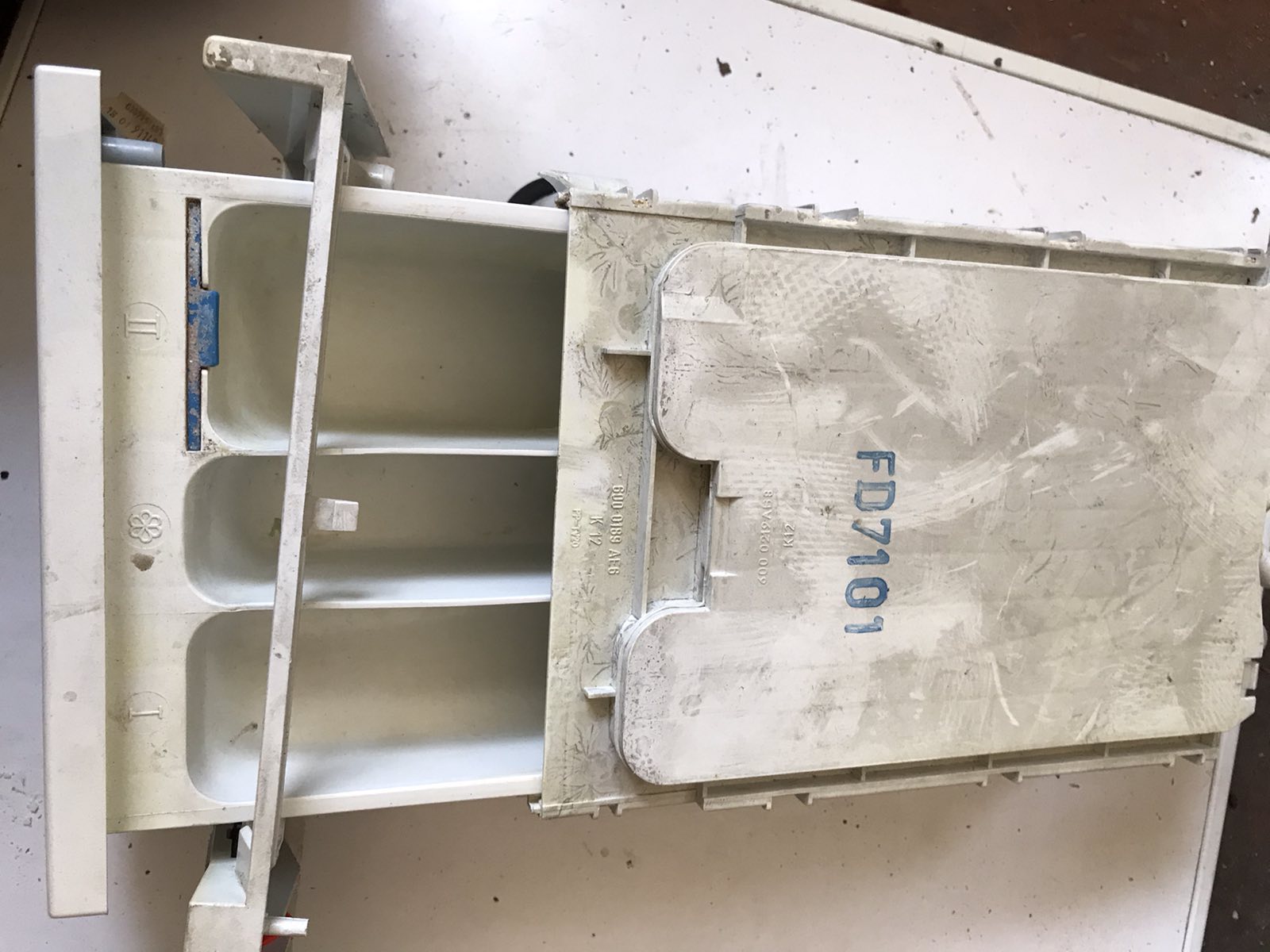 Порошкоприёмник Siemens WM42001FG SIWAMAT PLUS 4200
