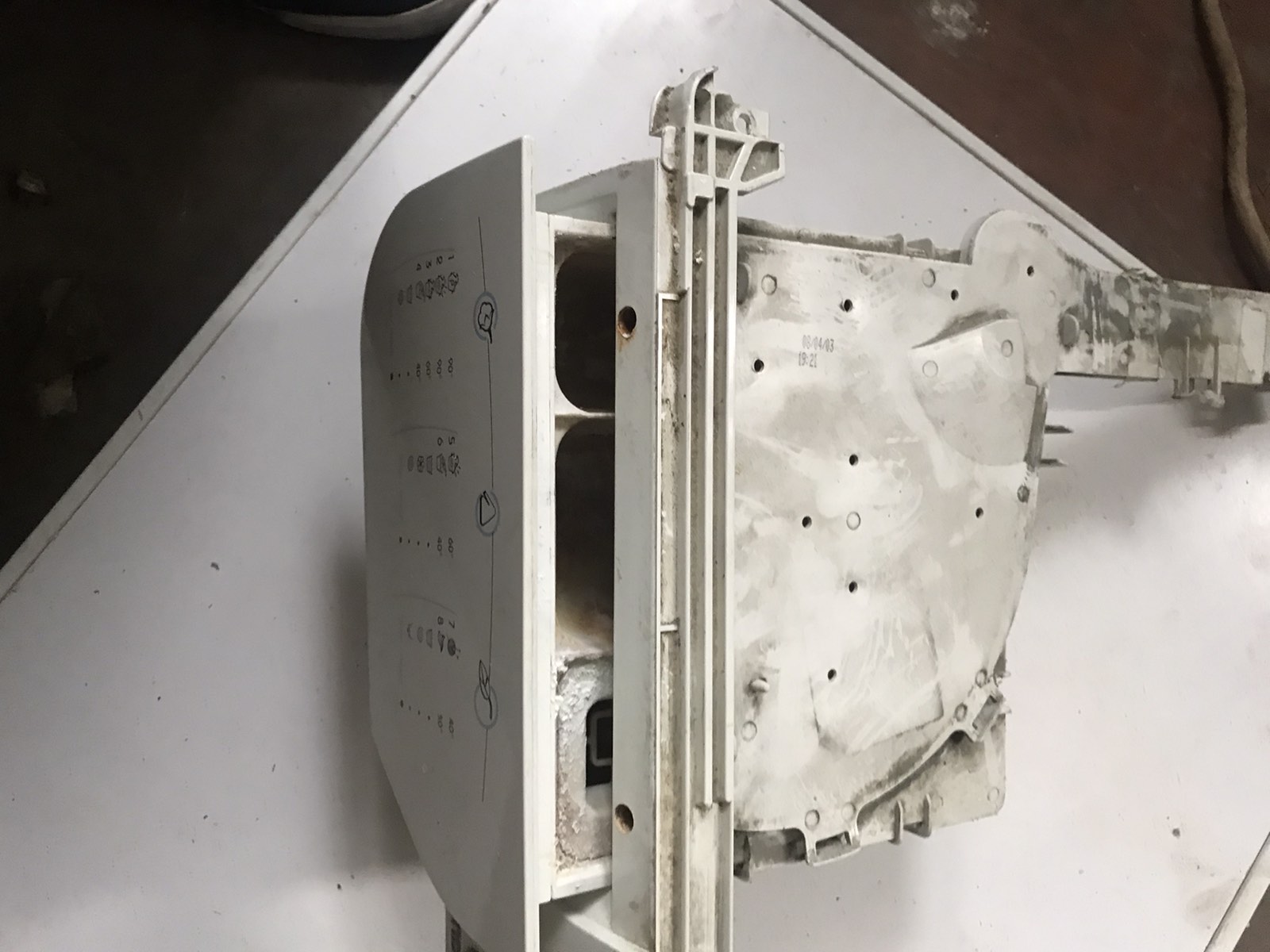 Порошкоприёмник indesit w81