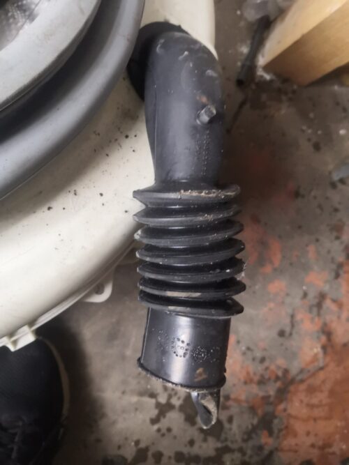 патрубки indesit iwsd61051